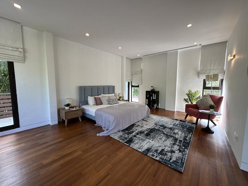 Additional image 3 of Gallop Park