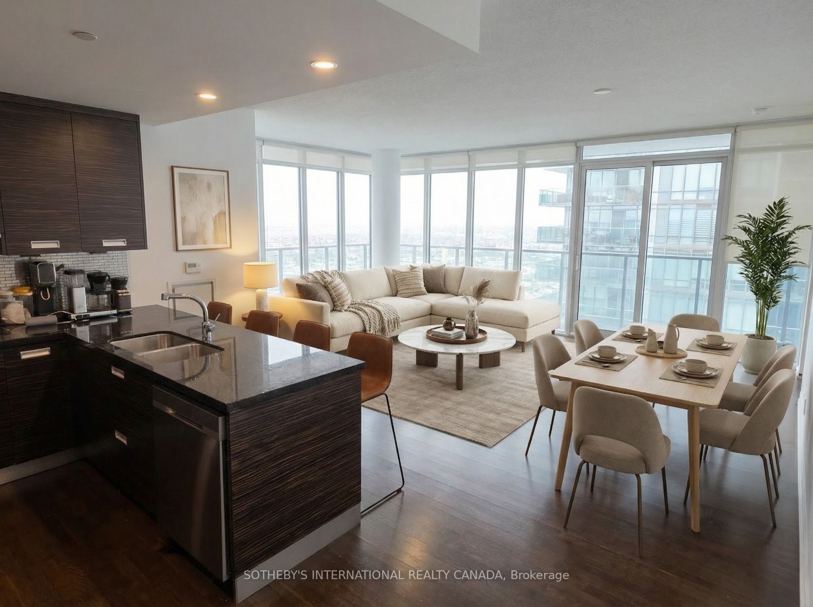 Additional image 4 of 2711-88 Park Lawn Road, Toronto, ON, M8Y 0B5