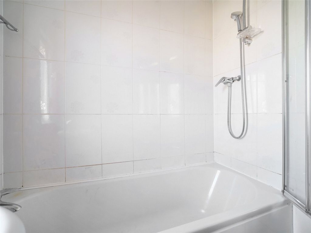 Additional image 13 of 2 bed flat for saleLoudoun Avenue, Kilmarnock, East Ayrshire KA1