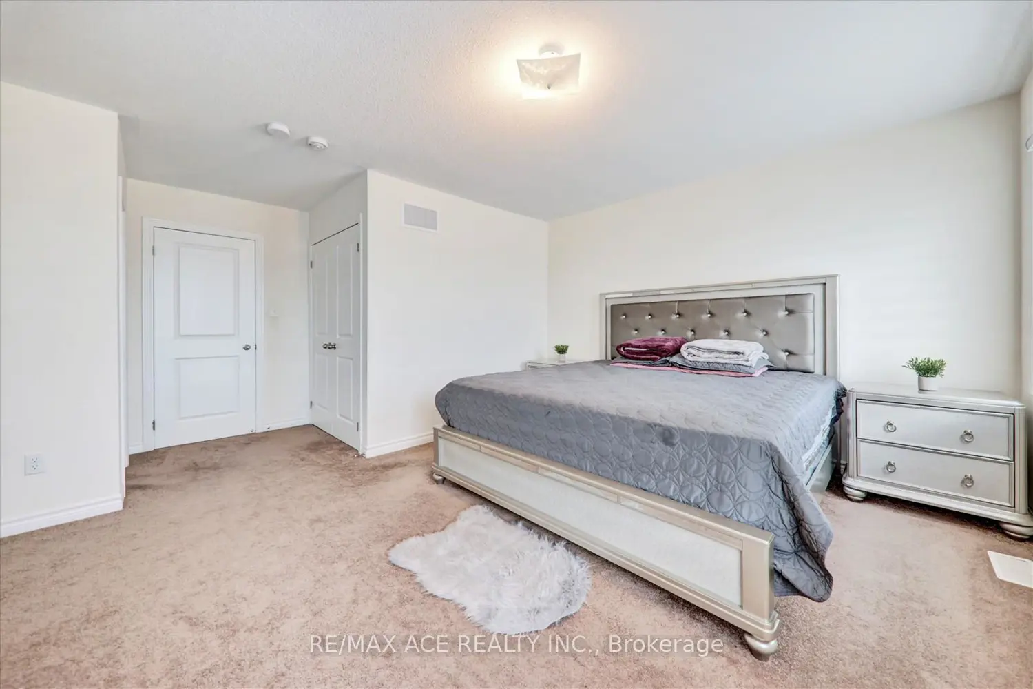 Additional image 12 of 1097 Cameo Street