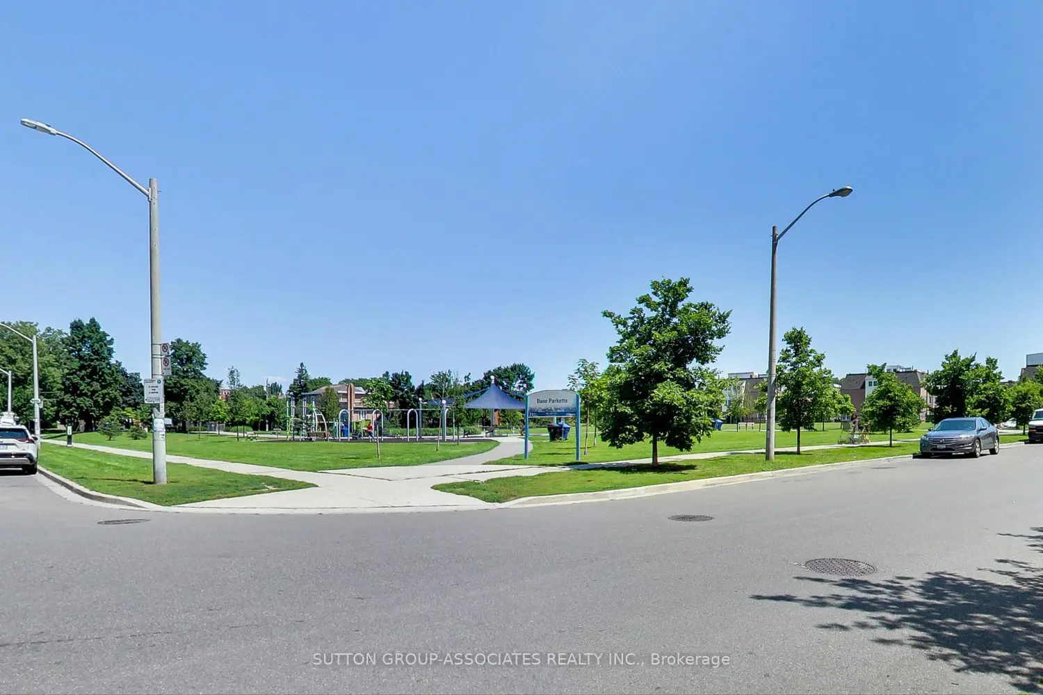 Additional image 19 of 830 Lawrence Avenue 641