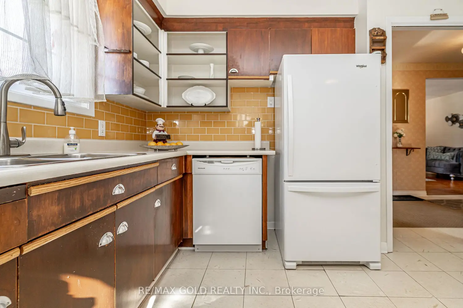 Additional image 5 of 11 Edgebrook Crescent