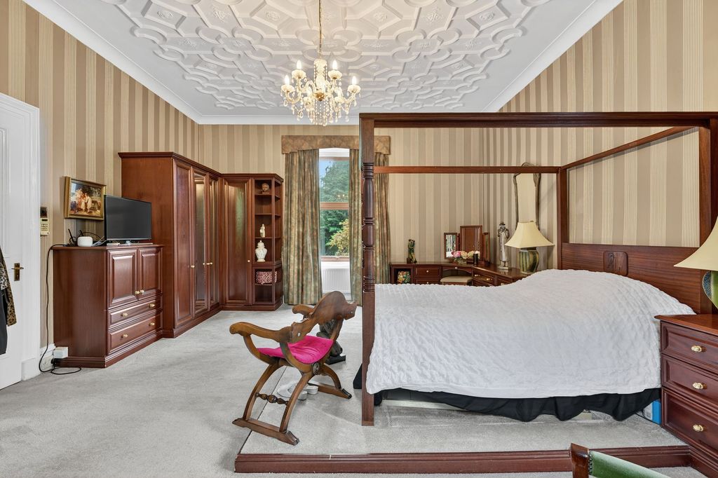 Additional image 18 of 5 bed villa for sale71 London Road, Kilmarnock KA3