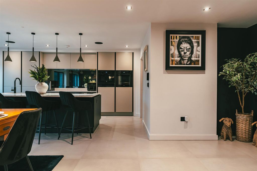 Additional image 7 of 5 bed detached house for saleDore Road, Sheffield S17