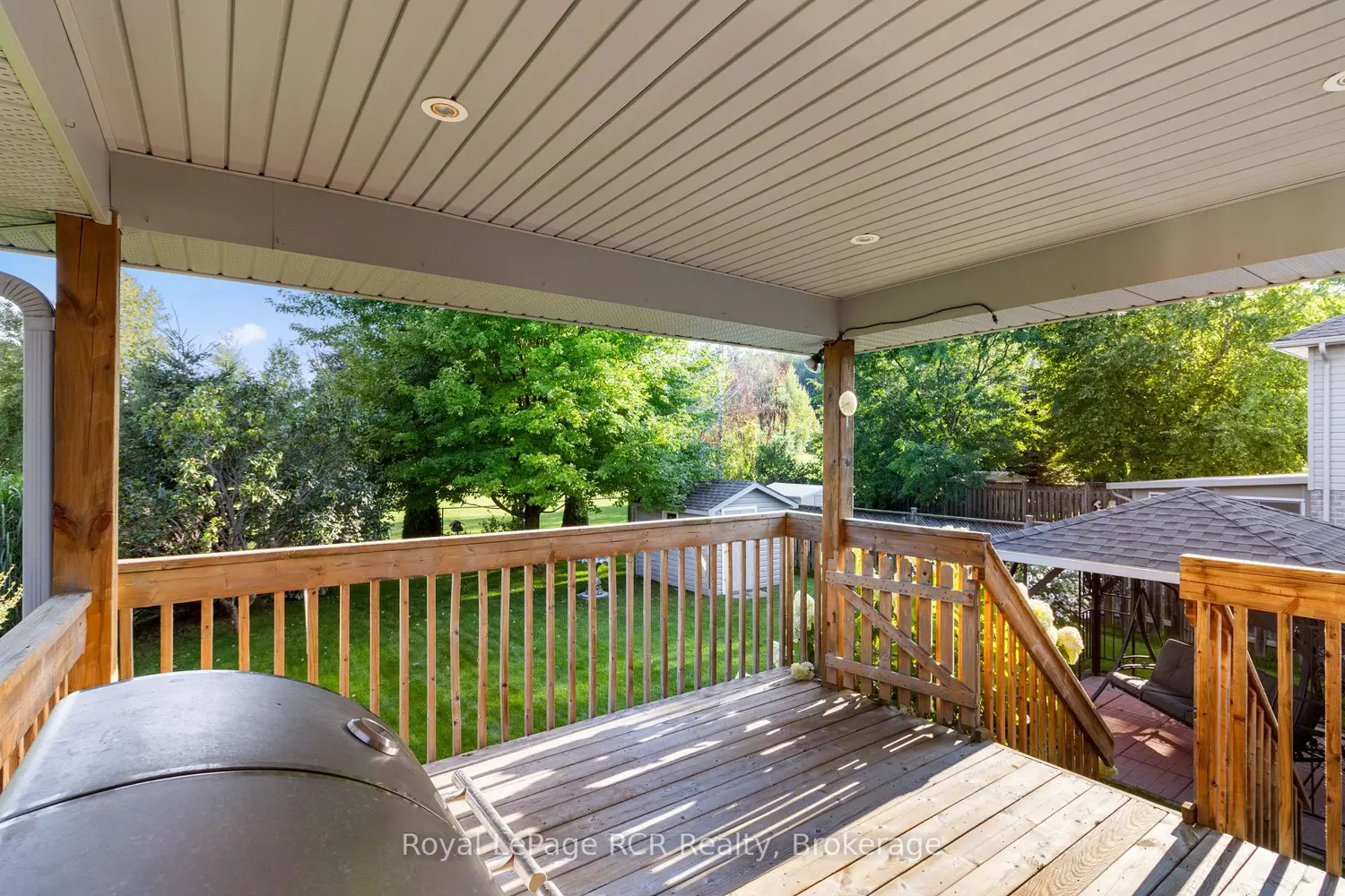 Additional image 9 of 423 1St Street