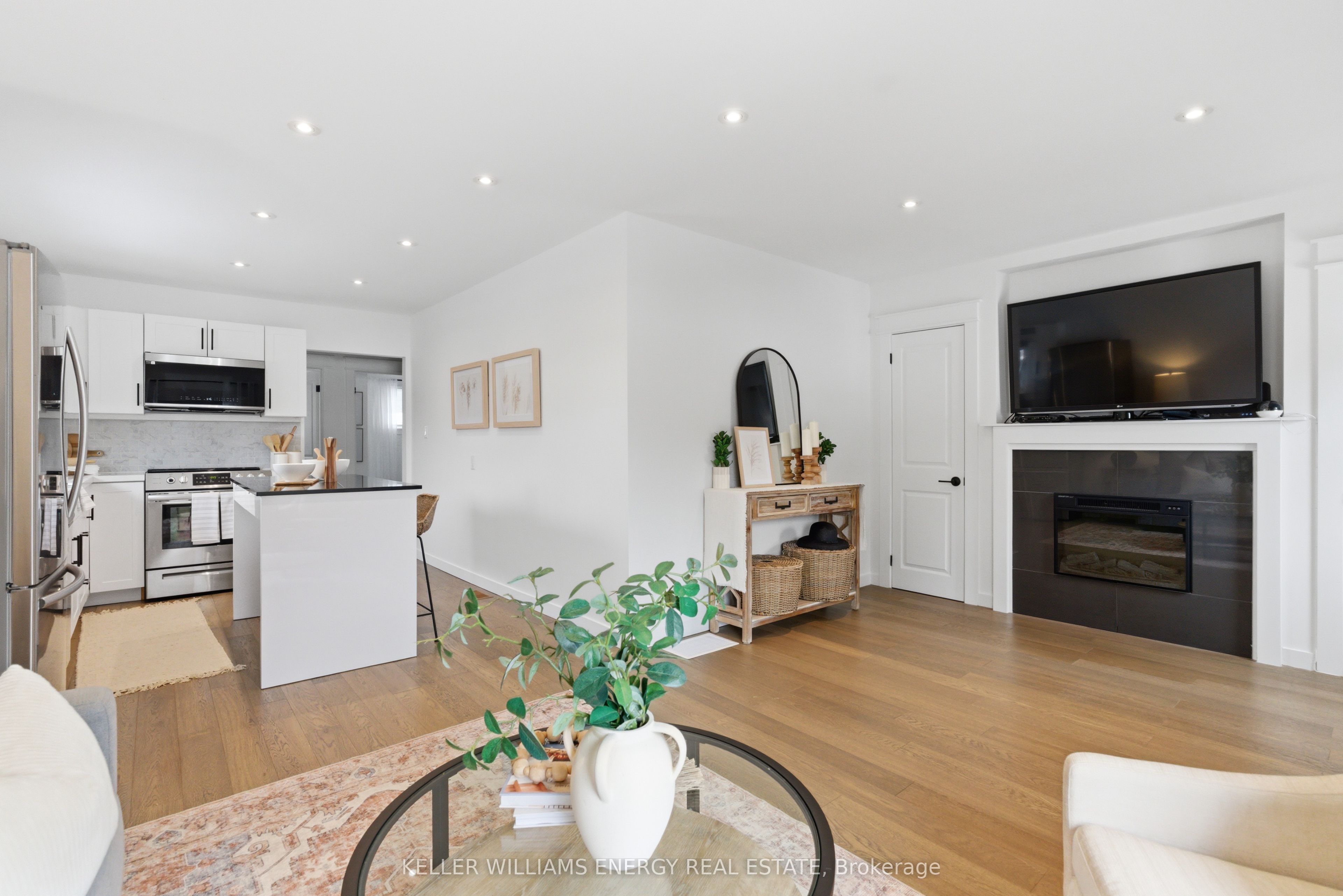 Additional image 4 of 42 Darlington Boulevard, Clarington, ON, L1E 2J7