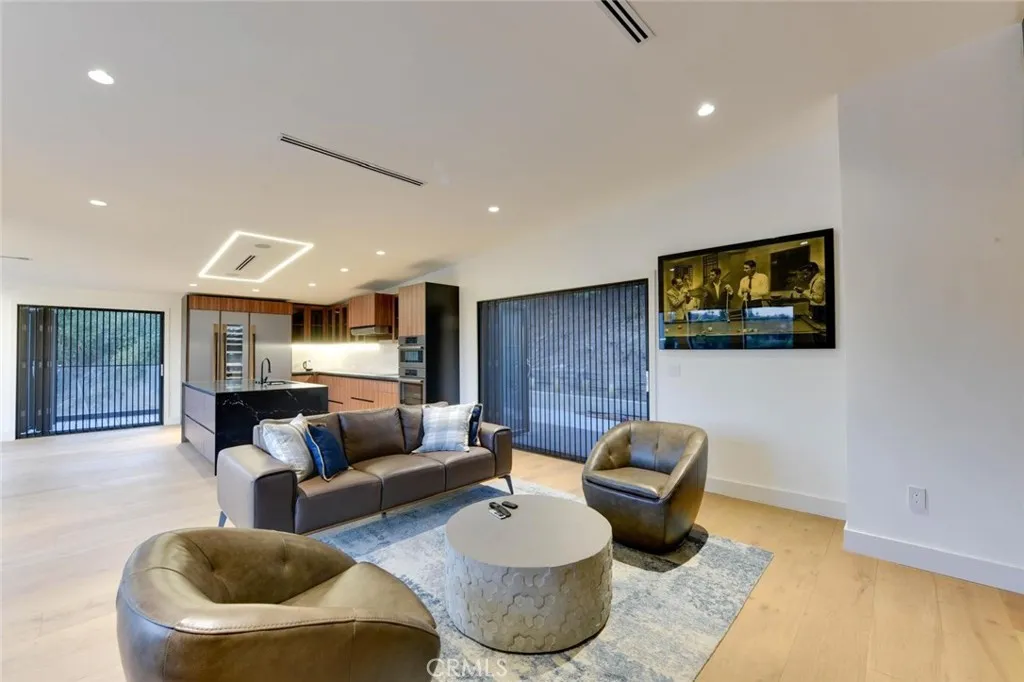 Additional image 27 of 5137 Campo Rd, Woodland Hills, CA 91364