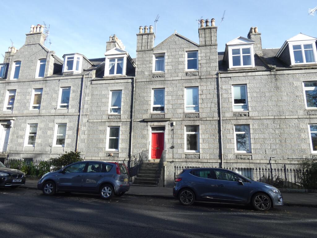 8 Esslemont Avenue, Aberdeen, AB25