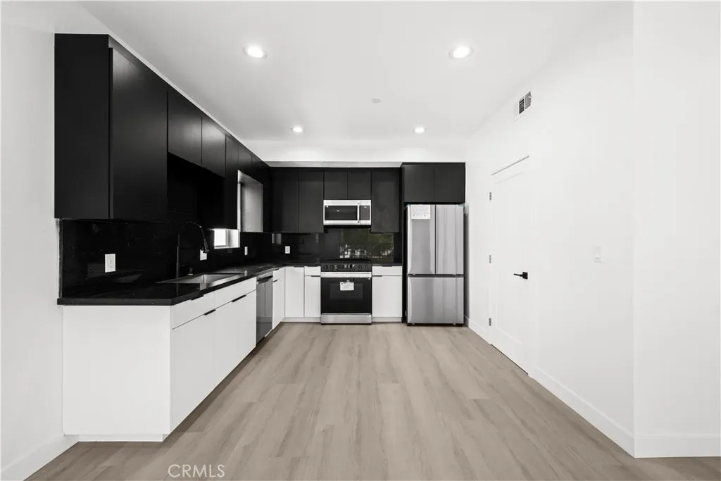 Additional image 49 of 644 N Boyle, Los Angeles, CA 90033