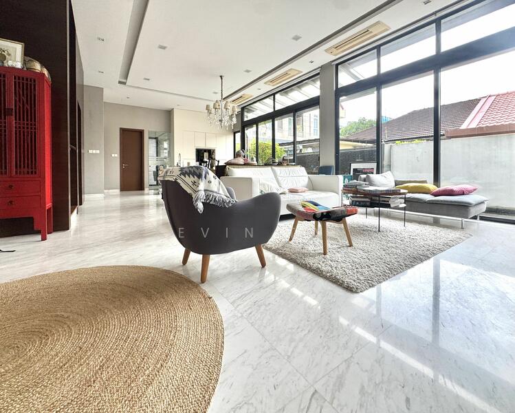 Tavistock/ Hemsley/Hythe/ Worthing