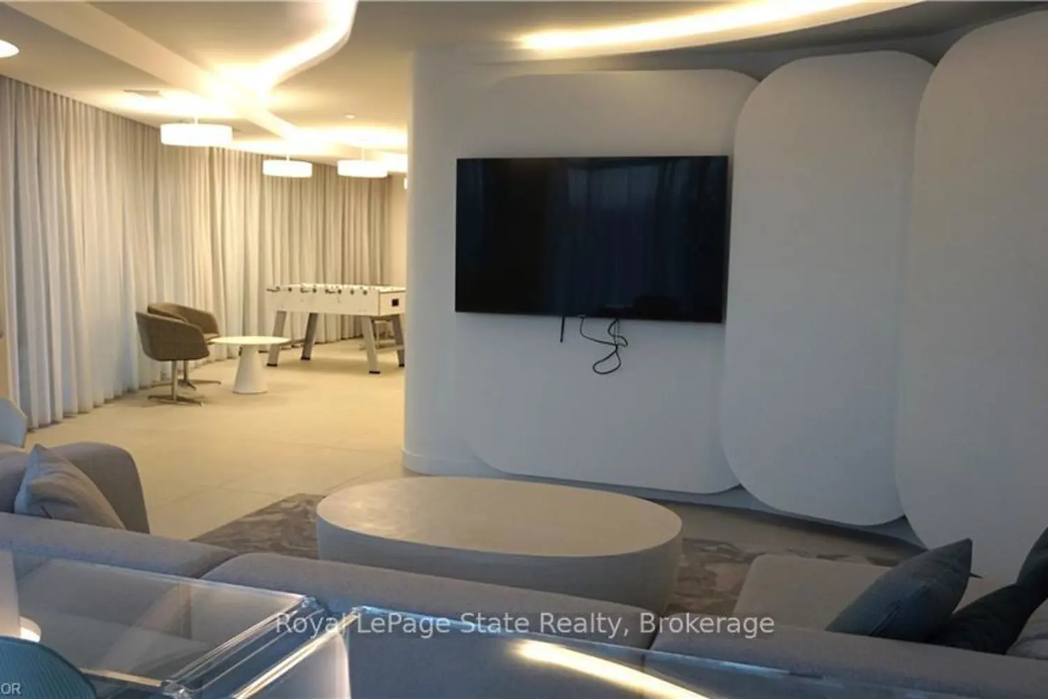 Additional image 16 of 3200 Dakota Common B705