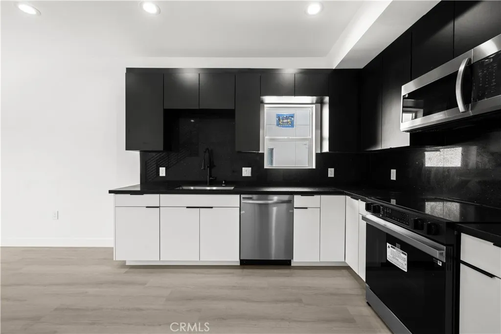 Additional image 51 of 644 N Boyle, Los Angeles, CA 90033