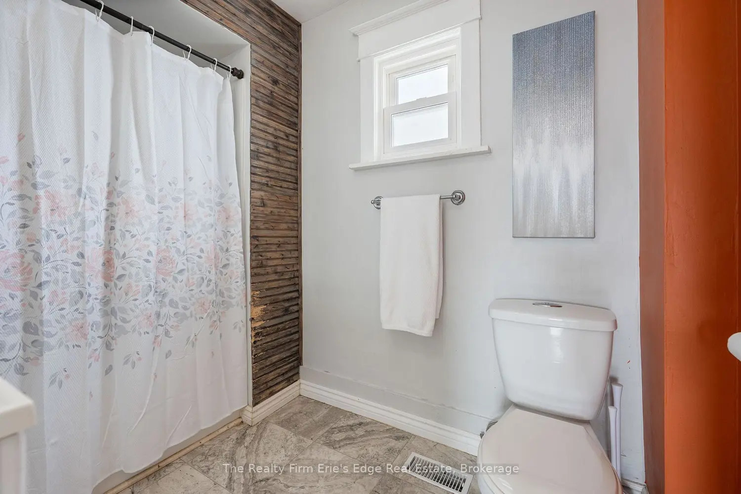 Additional image 8 of 166 Queen Street