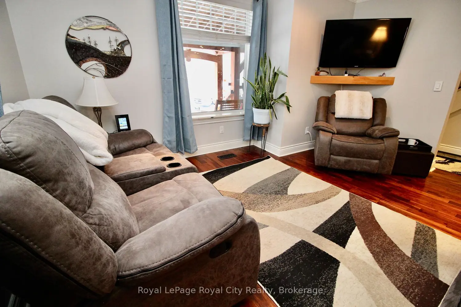314 Cape Chin Road photo 2