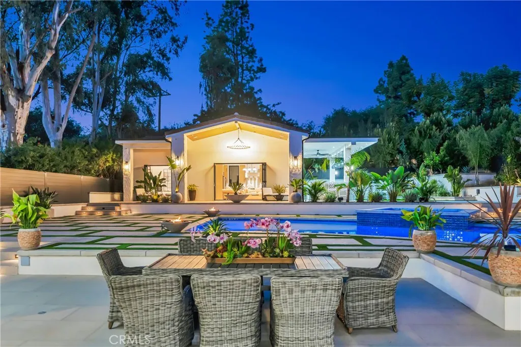 Additional image 76 of 19225 Rosita St, Tarzana, CA 91356