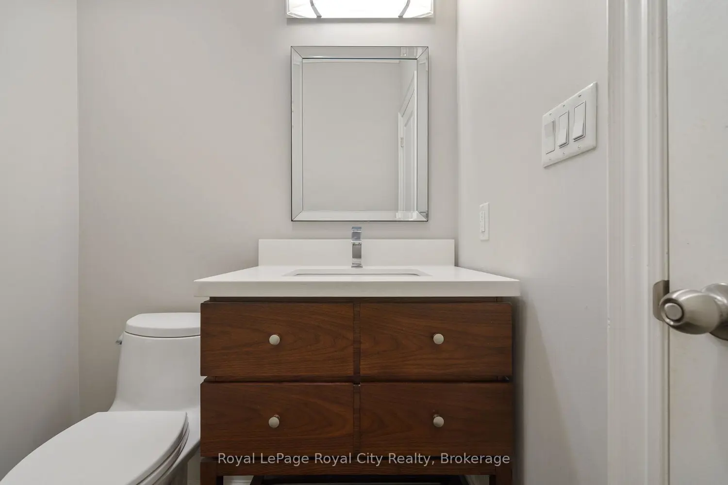 Additional image 9 of 216 Rebecca Street