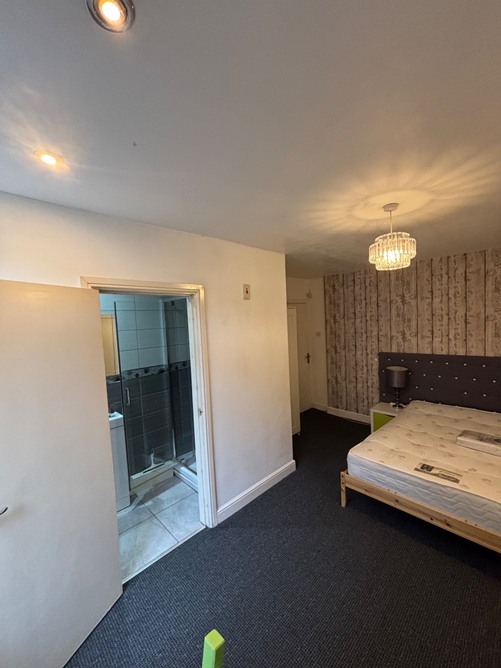 Additional image 8 of Room in a Shared House, Mayville Avenue, LS6, N1 7GU