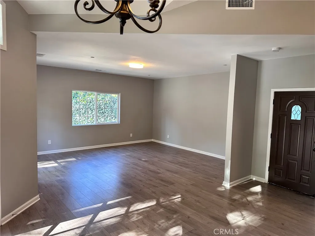 Additional image 8 of 5371 Topeka Drive, Tarzana, CA 91356