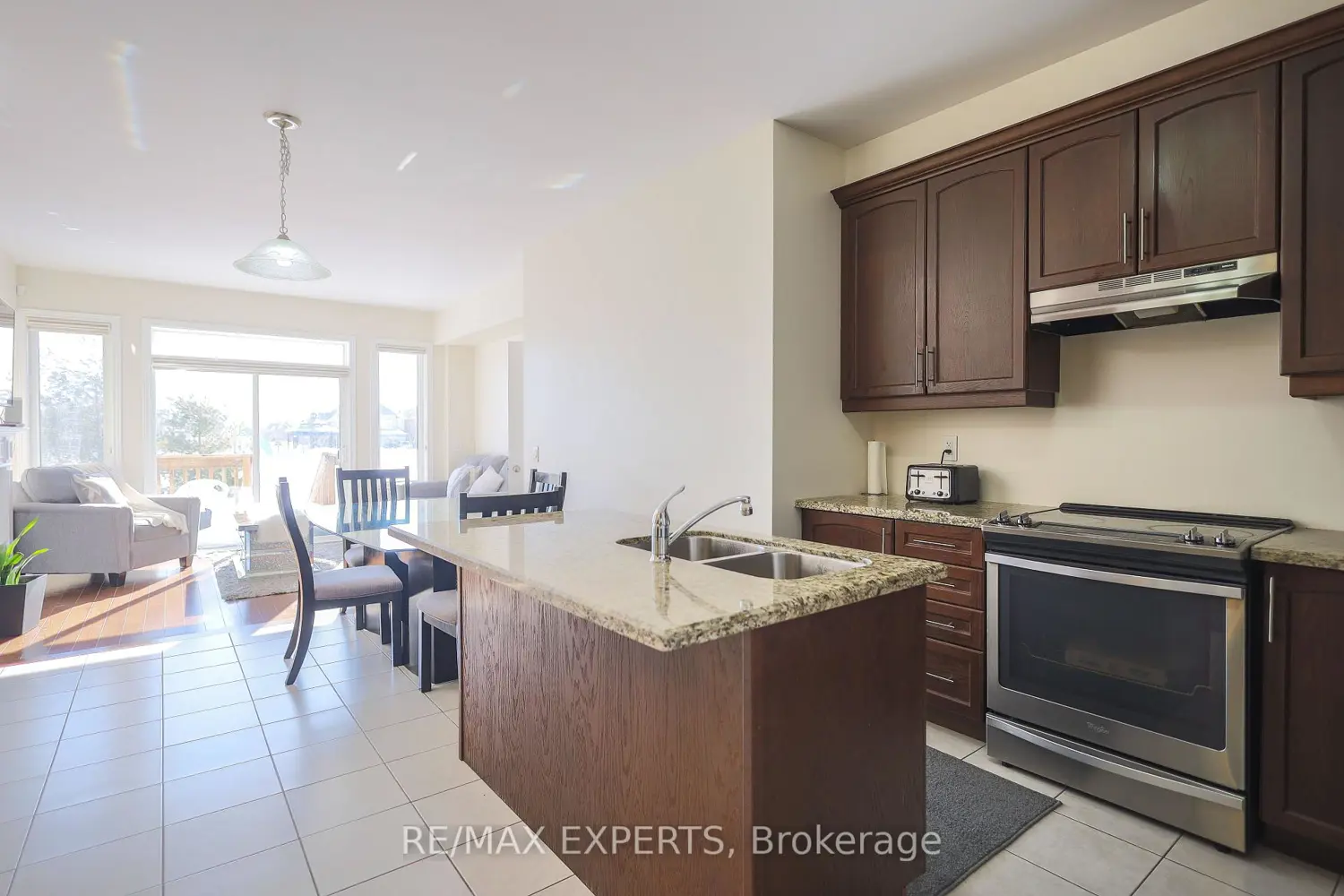 Additional image 8 of 27 Hogan Manor Drive