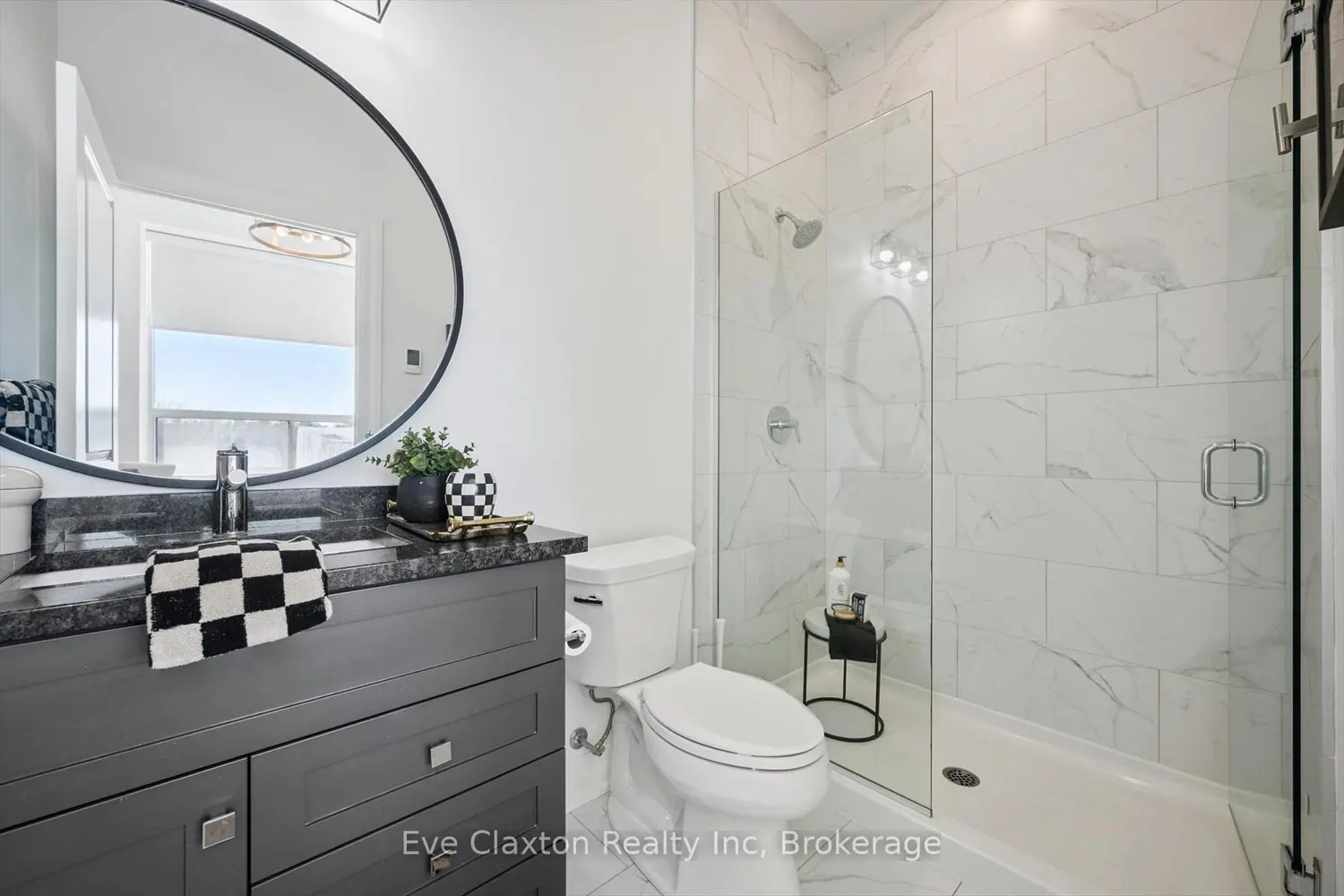 Additional image 17 of 1880 Gordon Street 204