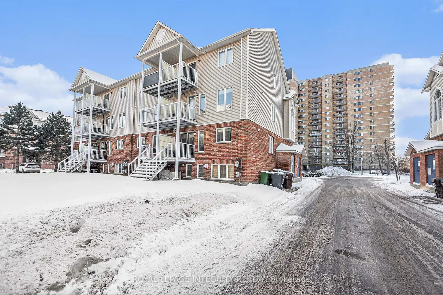 Additional image 18 of 1512 Walkley Road 42