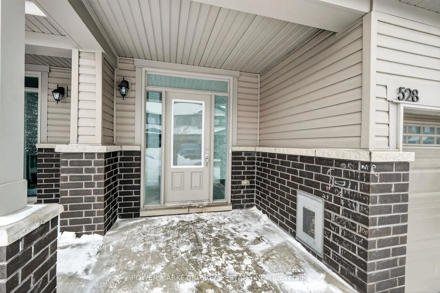 528 Enclave Lane photo 2