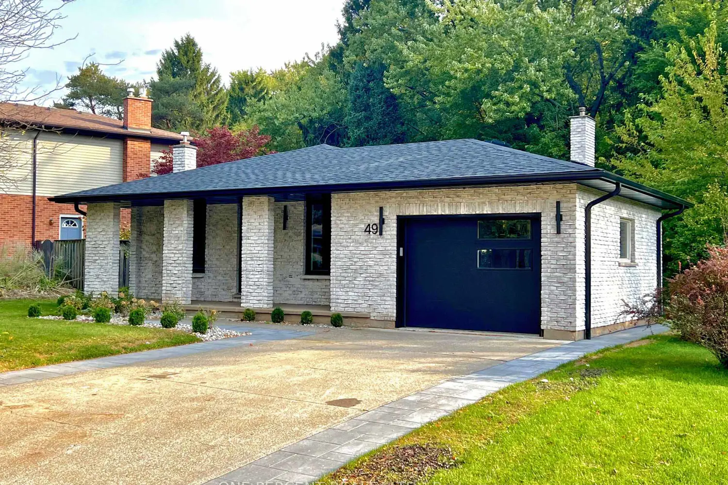 Additional image 2 of 49 Spruceside Crescent