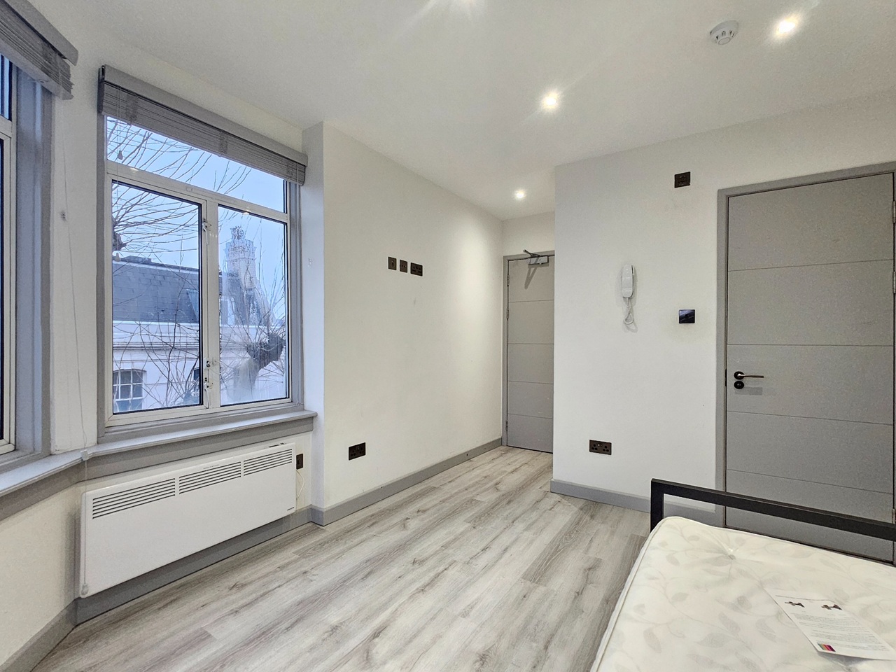 Additional image 4 of Room in a Shared House, Holloway Road, N7, N1 7GU