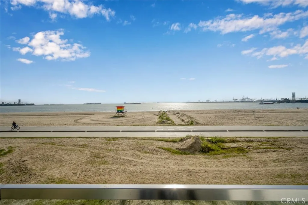 Additional image 48 of 1724 Bluff Pl, Long Beach, CA 90802