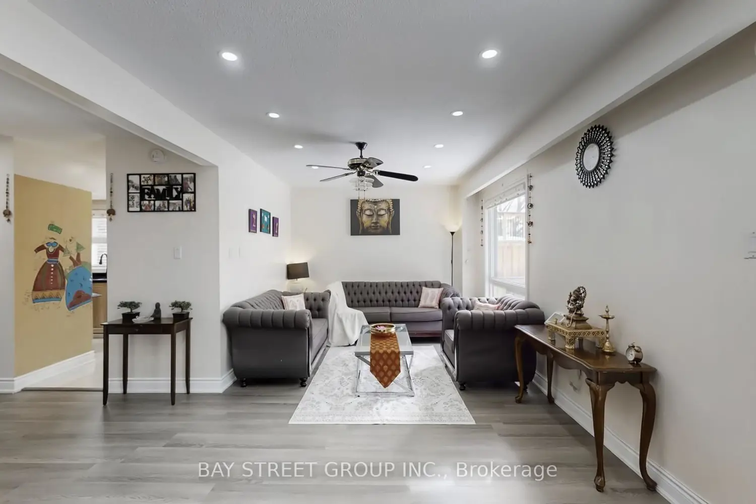 20 Camberley Crescent