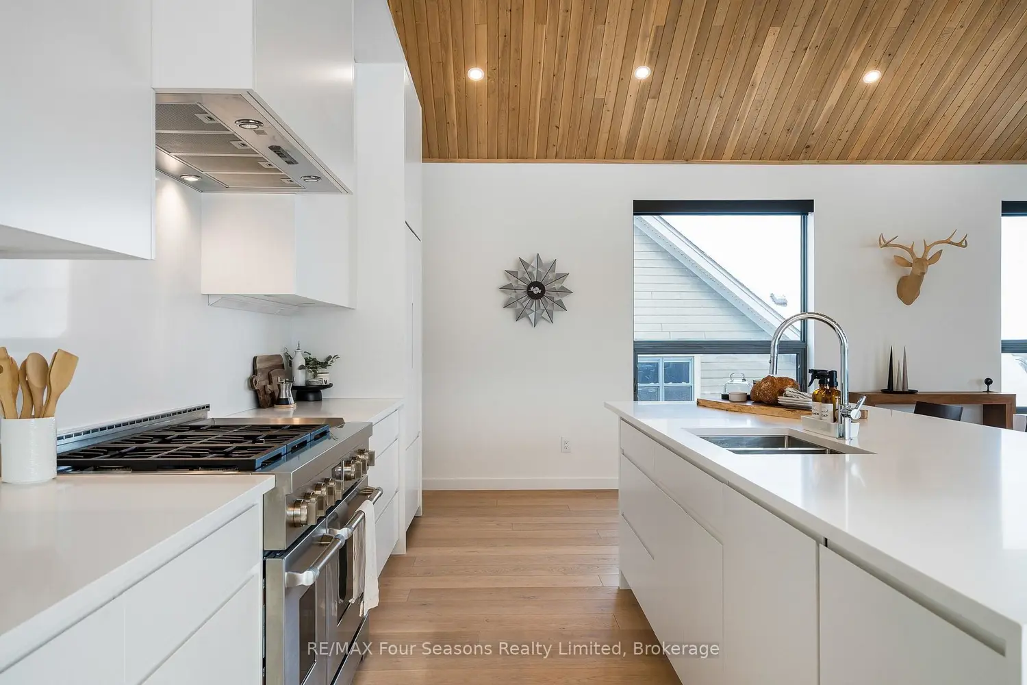 Additional image 6 of 126 Courchevel Crescent