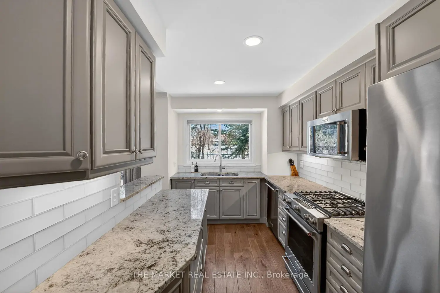 Additional image 7 of 2920 Headon Forest Drive 19