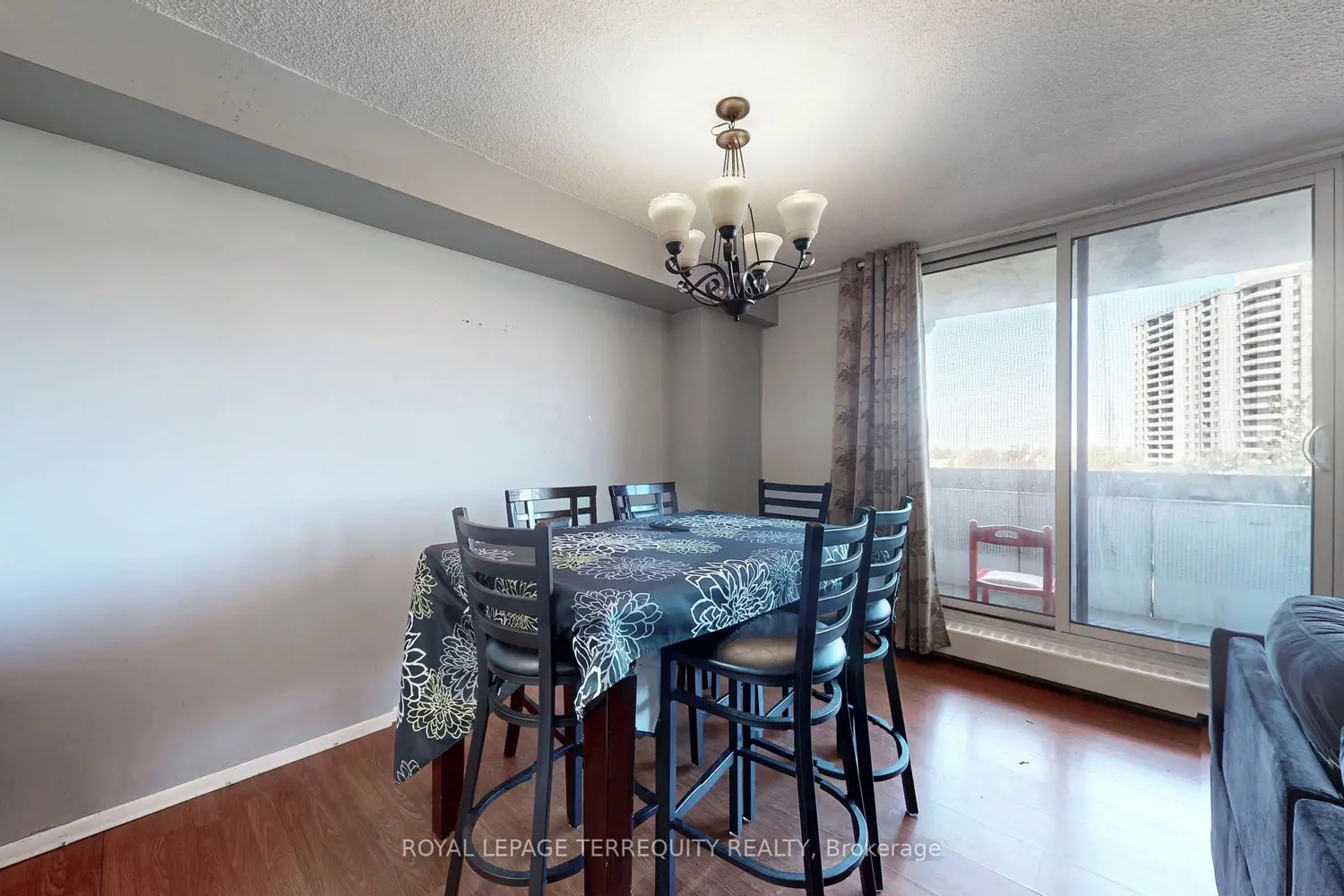 Additional image 8 of 5 San Romano Way 410