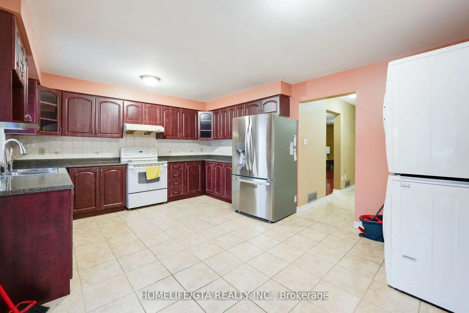 Additional image 7 of 12 Grayson Crescent