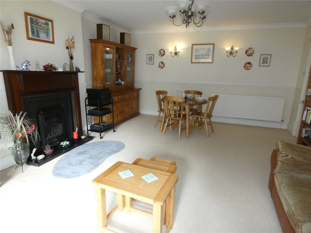 Additional image 4 of 2 bed flat for saleCollege Road, Buxton, Derbyshire SK17