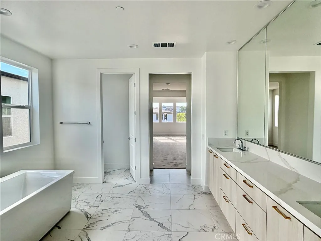 Additional image 67 of 101 Chapman, Lake Forest, CA 92630