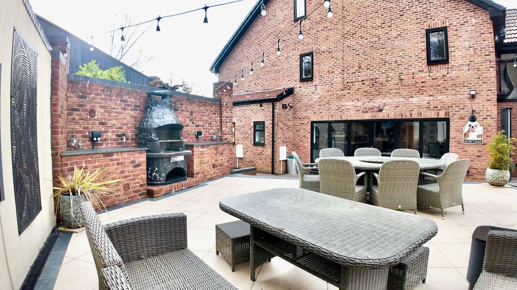 Additional image 65 of 5 bed detached house for saleOak Tree Rise, Newbridge NP11