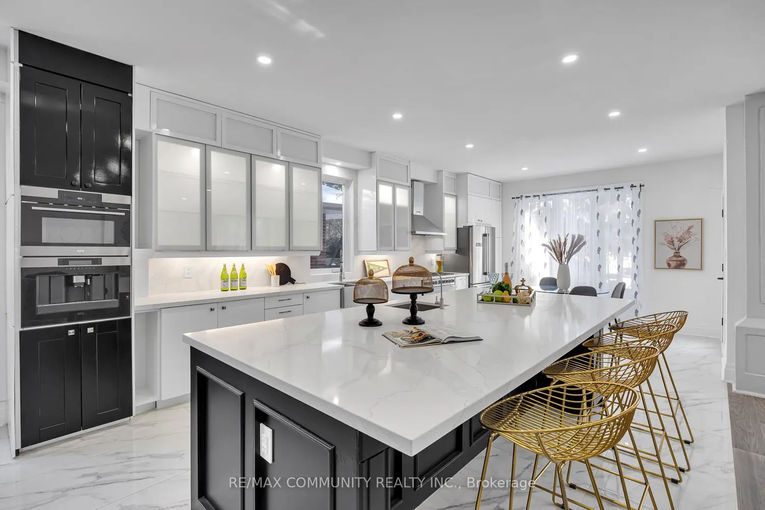 Additional image 5 of 645 Fraser Avenue