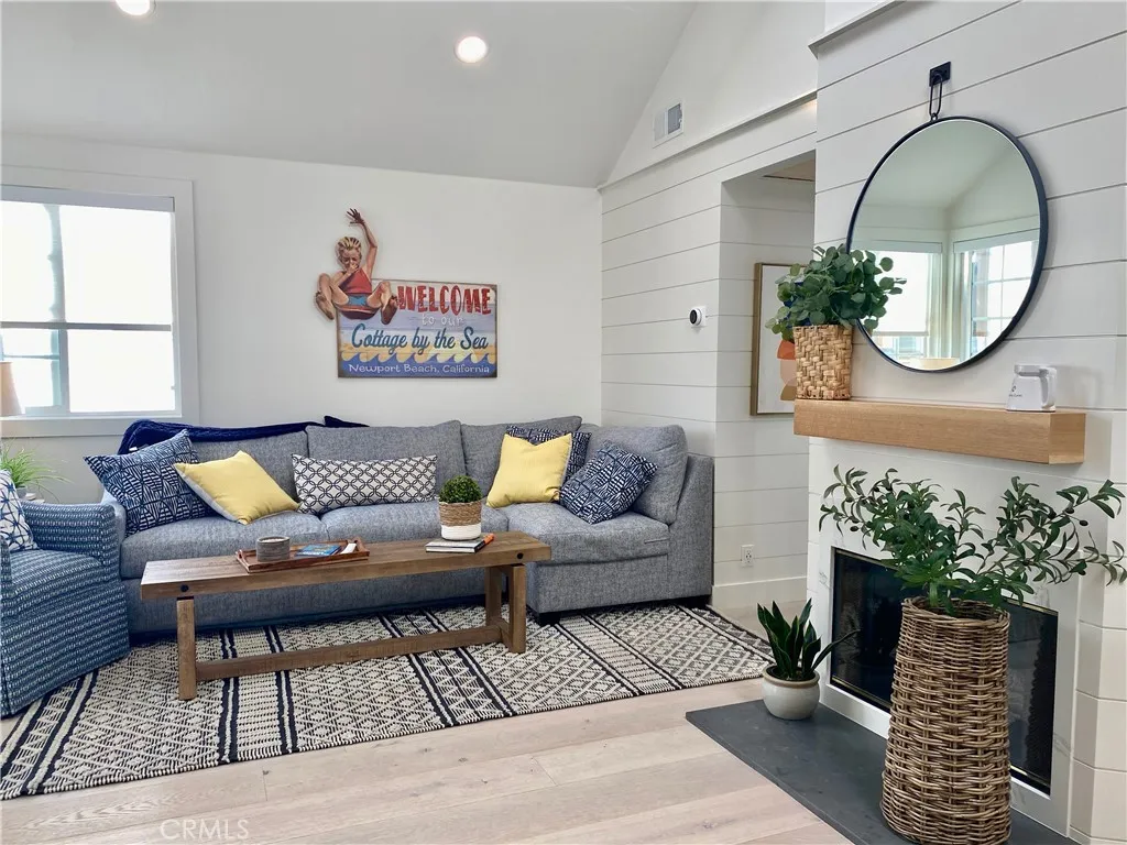 Additional image 16 of 212 Garnet Ave, Newport Beach, CA 92662