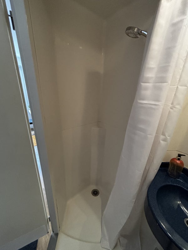 Additional image 5 of Room in a Shared Flat, Canalside, B19, N1 7GU