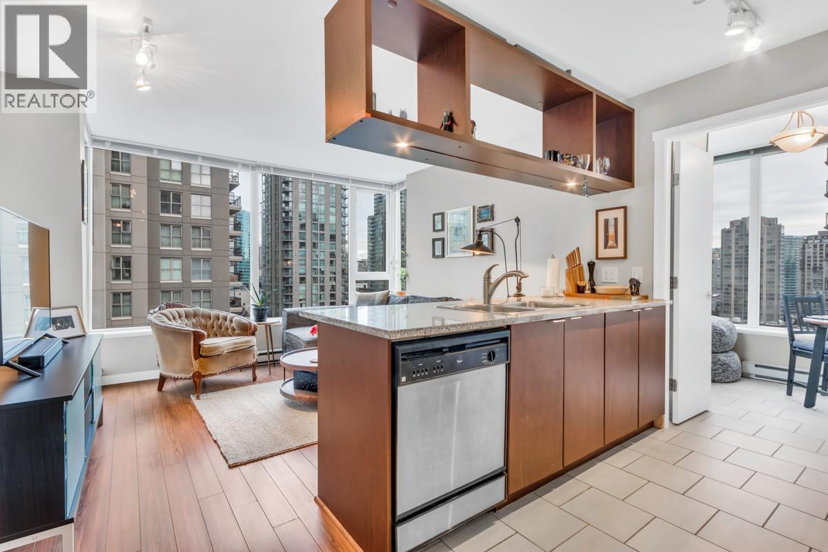 1203 1001 RICHARDS STREET