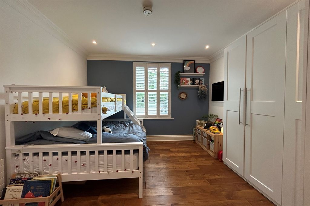 Additional image 13 of 2 bed flat for saleBarnfield House, St Hilarys Park, Alderley Edge SK9