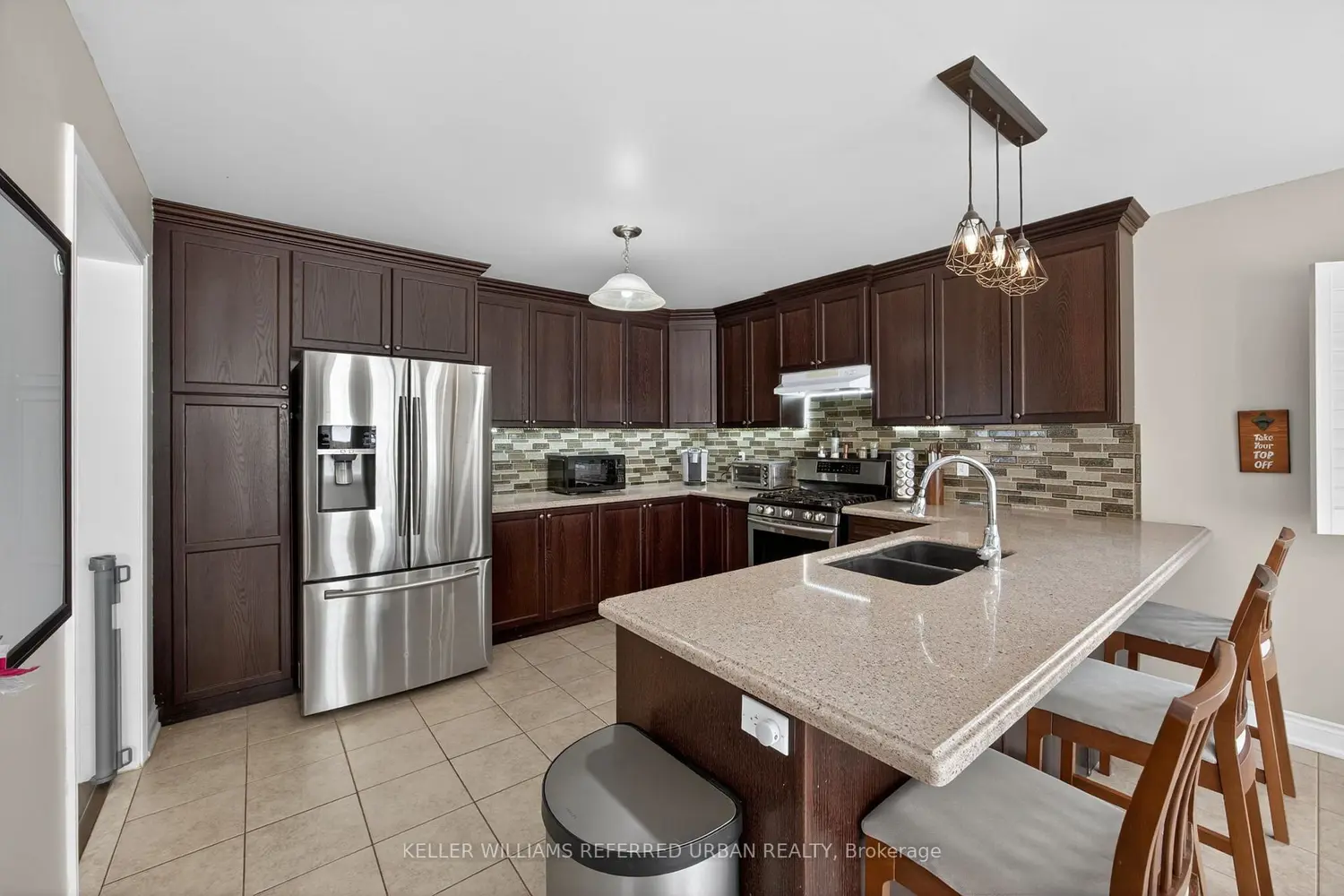 Additional image 3 of 3068 Emperor Drive