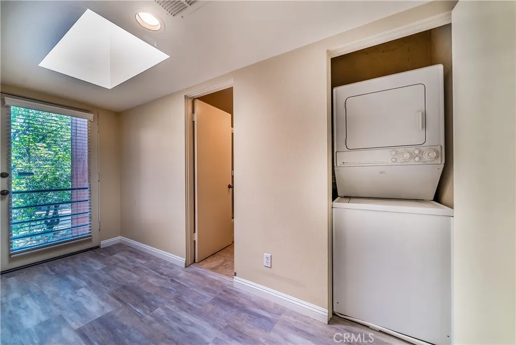 Additional image 59 of 13236 Valleyheart Dr Unit 102, Studio City, CA 91604