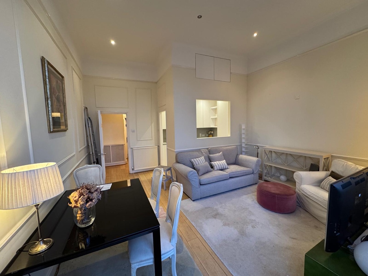 Additional image 2 of 2 Bed Flat, Earl's Court Square, SW5, N1 7GU