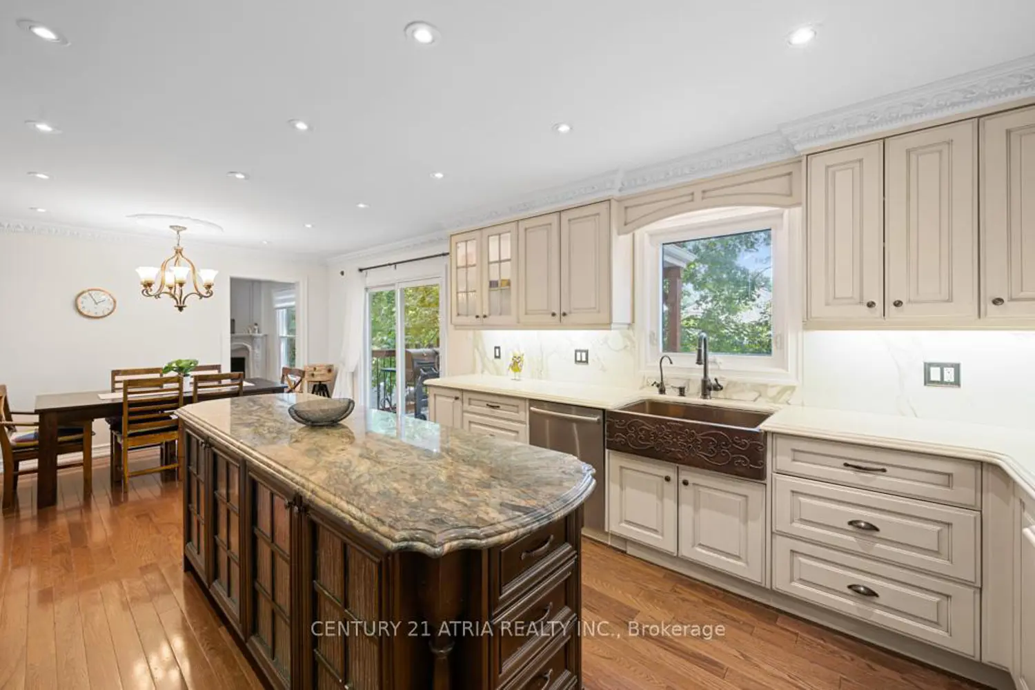 Additional image 7 of 33 Autumn Way