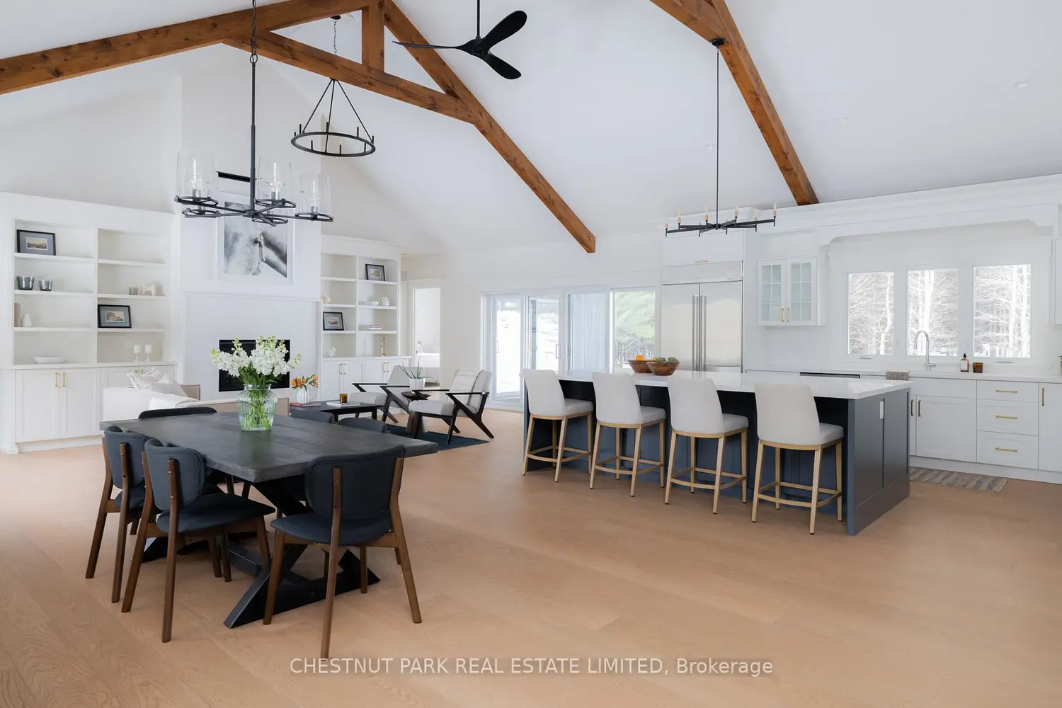 Additional image 2 of 675528 Hurontario Street