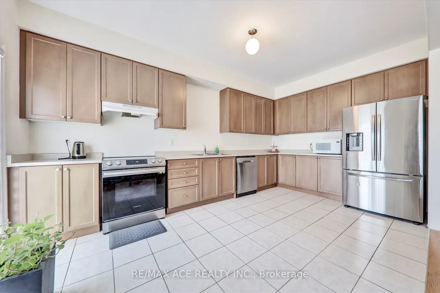 Additional image 8 of 1097 Cameo Street