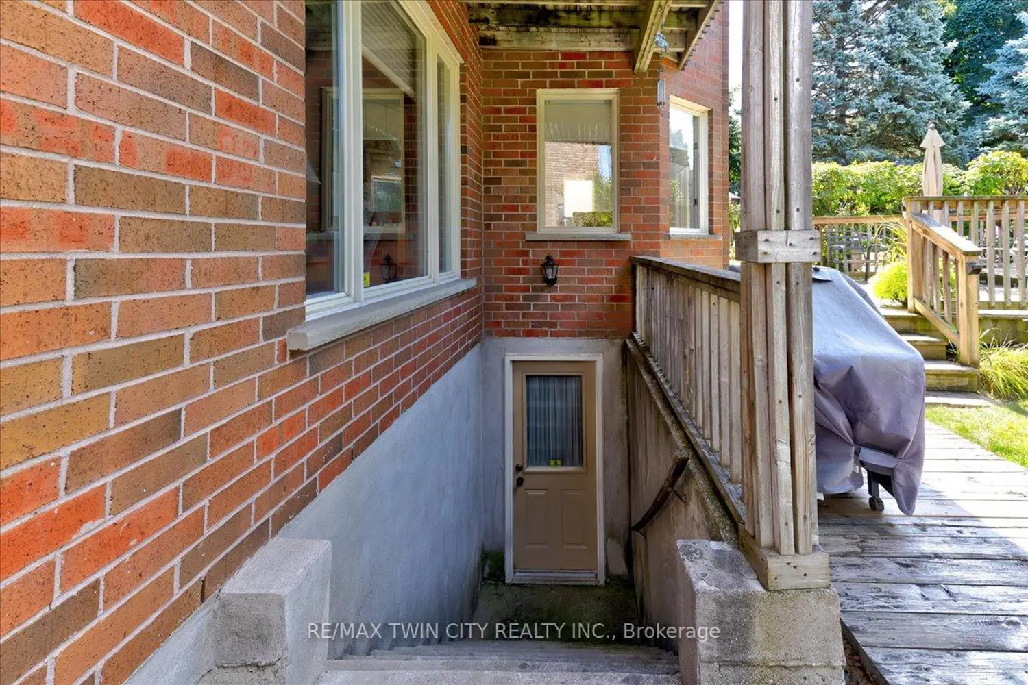 Additional image 17 of 599 Stonebury Crescent