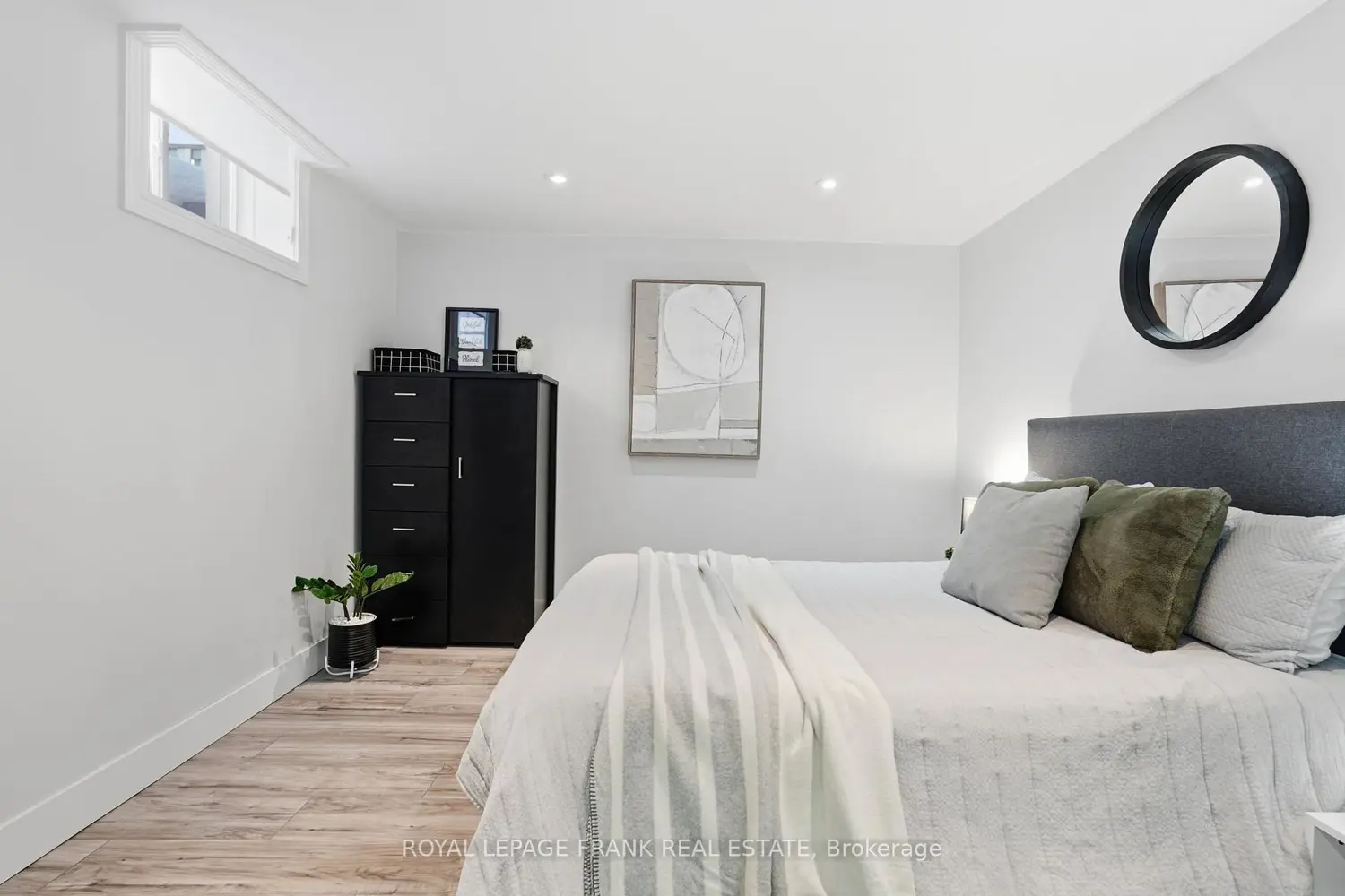 Additional image 7 of 57 Rosena Lane